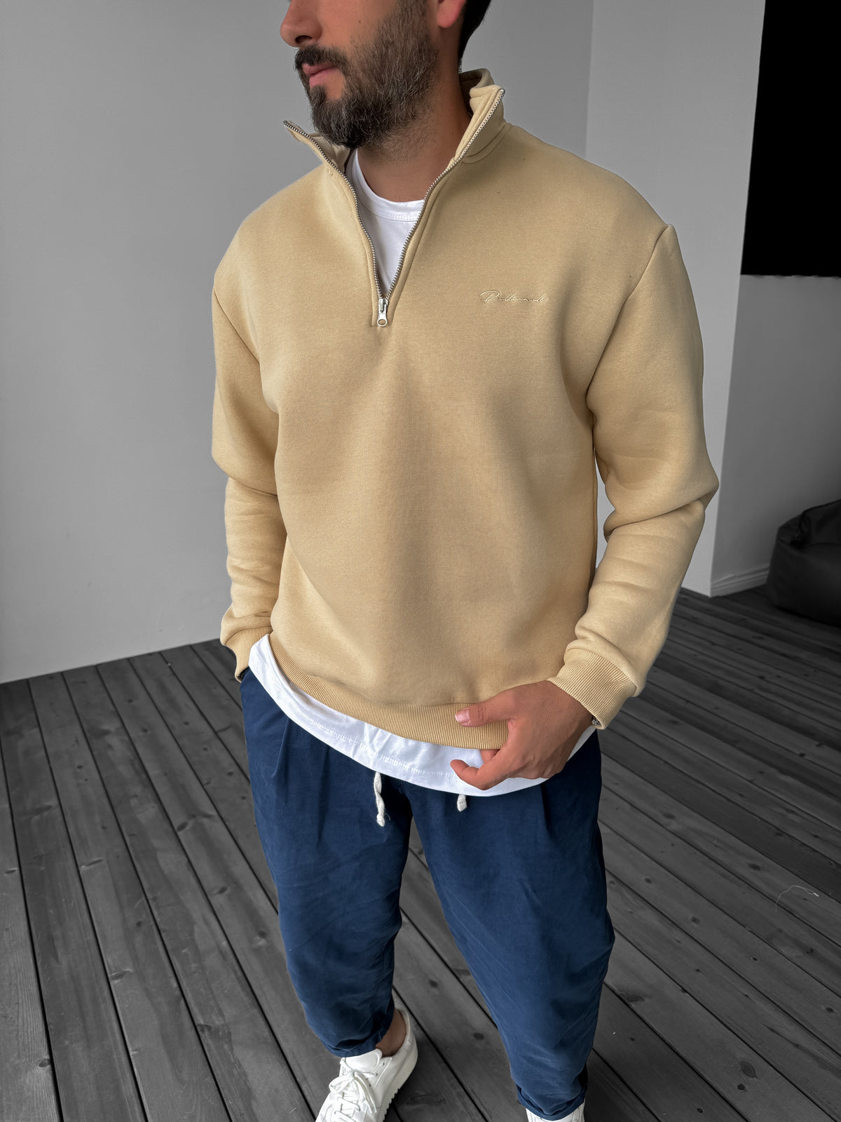 Basic sweatshirt med lynlås regular fit i beige